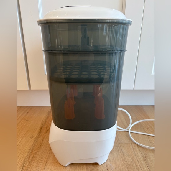Baby Brezza Sterilizer Dryer Advanced - Picture 4 of 16